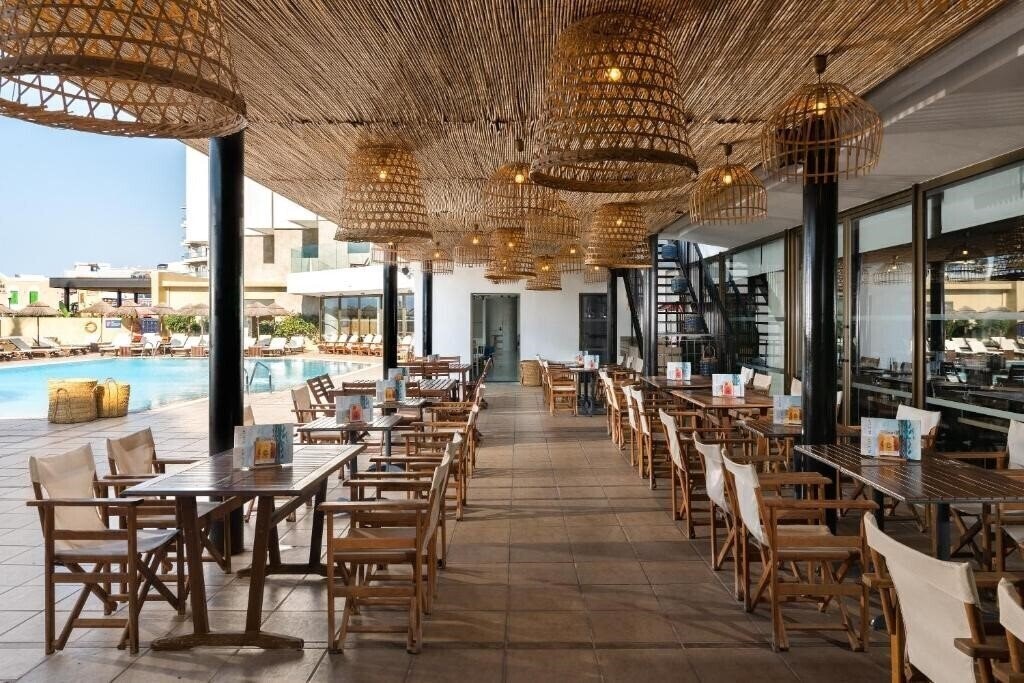 Fotografie Blue Sky Beach Hotel 3*