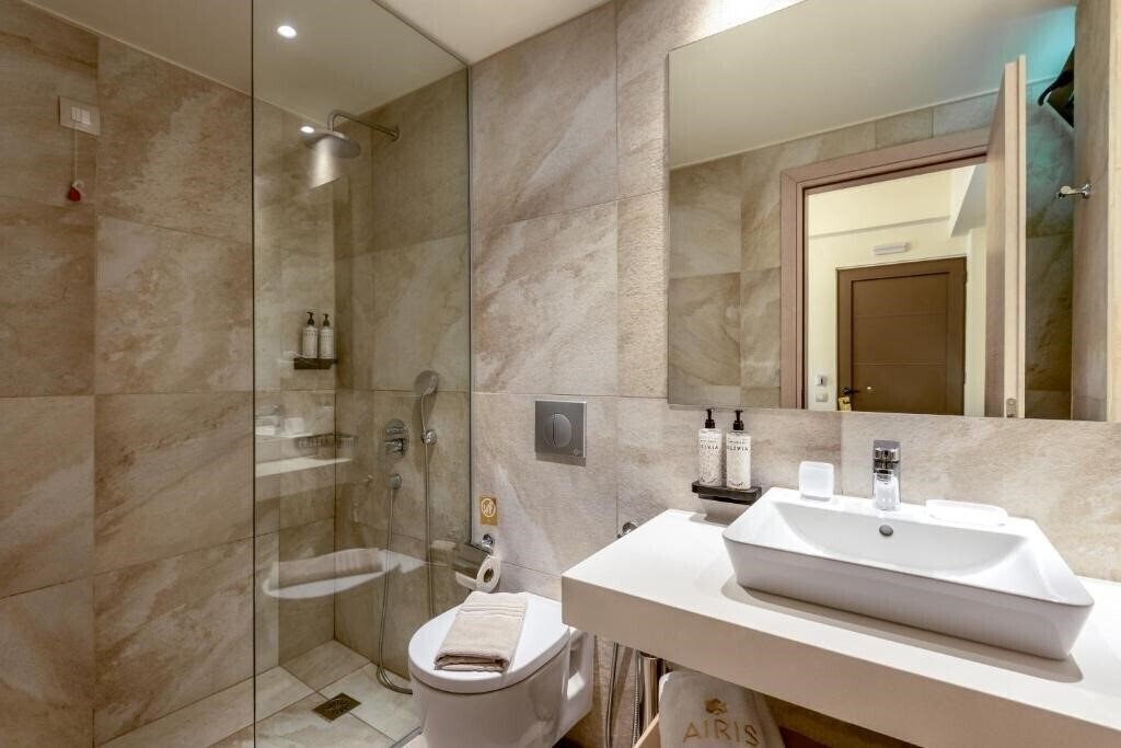 Fotografii Airis Boutique&Suites 4*