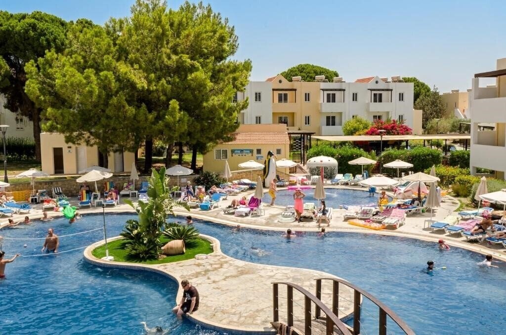 Hotel Matina Pefkos Aparthotel 3*