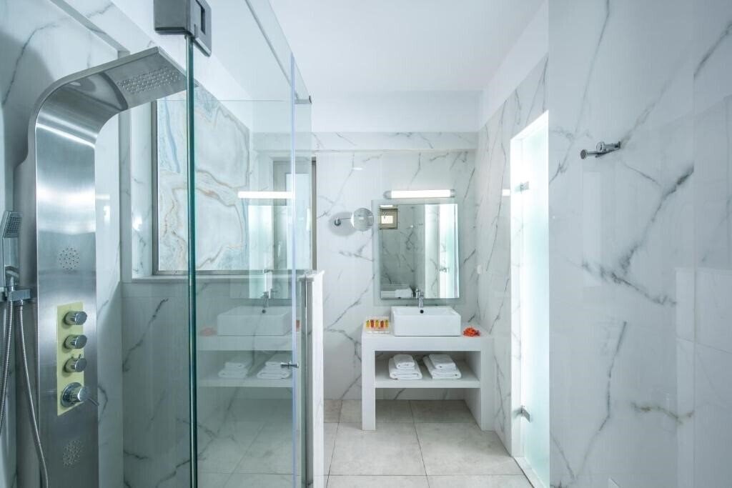 Fotografie Hellas Beach Front Hotel 5*