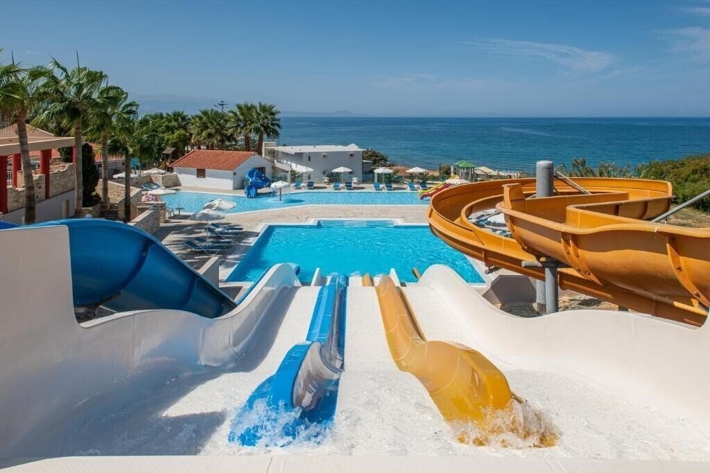 Imaginea Hellas Beach Front Hotel 5*