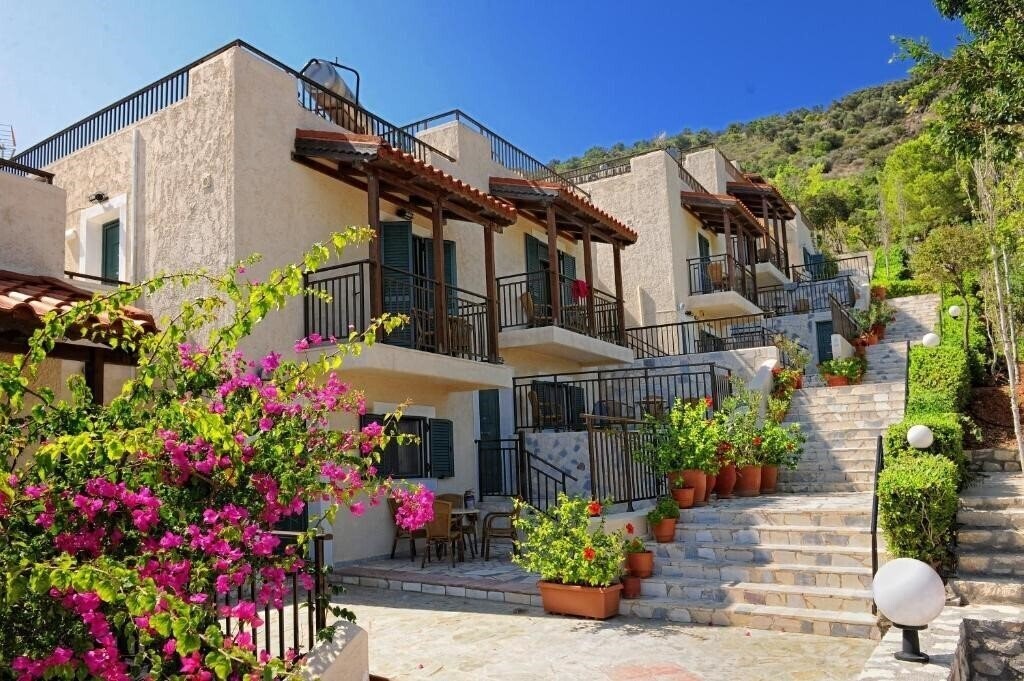 Отель Maria Mare Apartments 4*