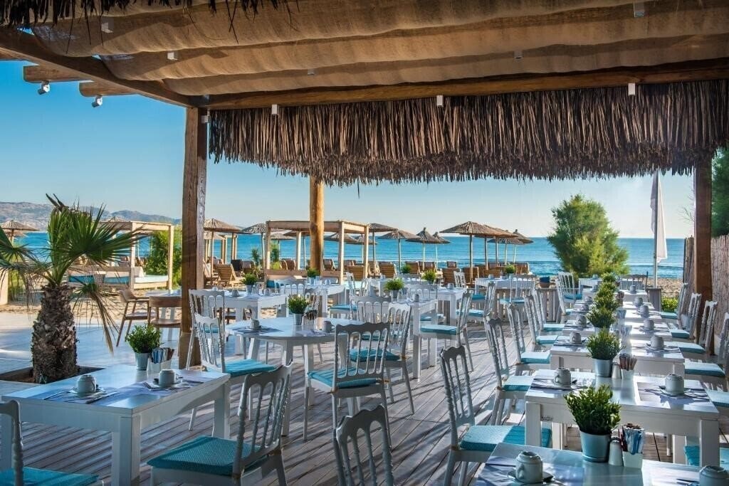 Fotografie Paralos Lifestyle Beach (ex. Enorme Lifestyle Beach) 4*