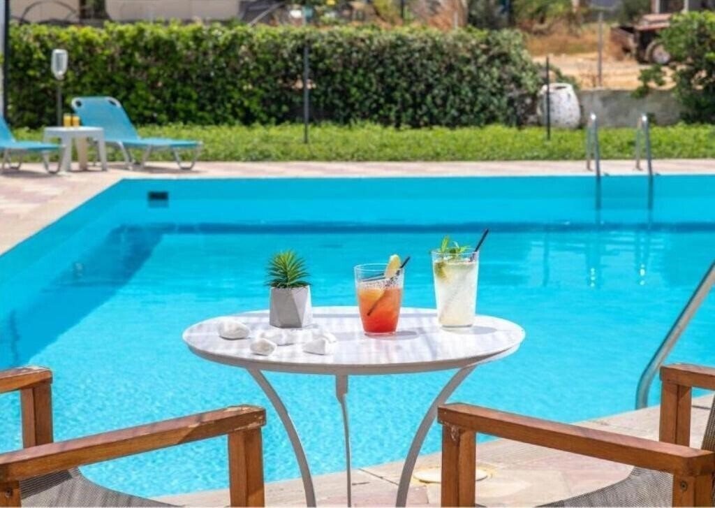 Hotel Anemos Inn 2*