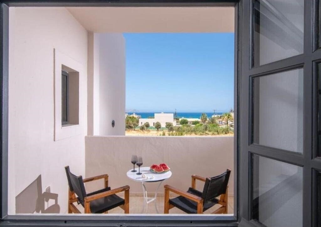 Imaginea Anemos Inn 2*