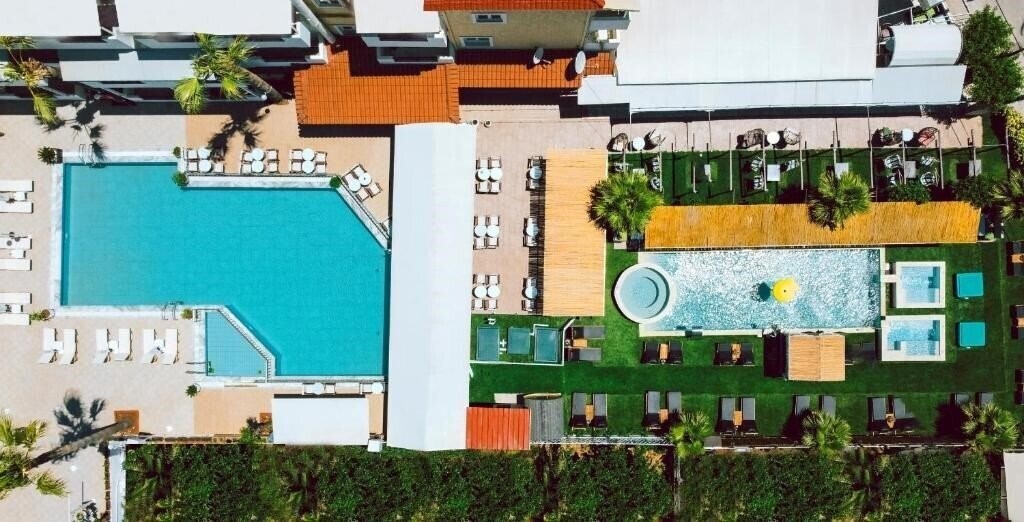 Отель Despina Apart Hotel by Philoxenia 3*