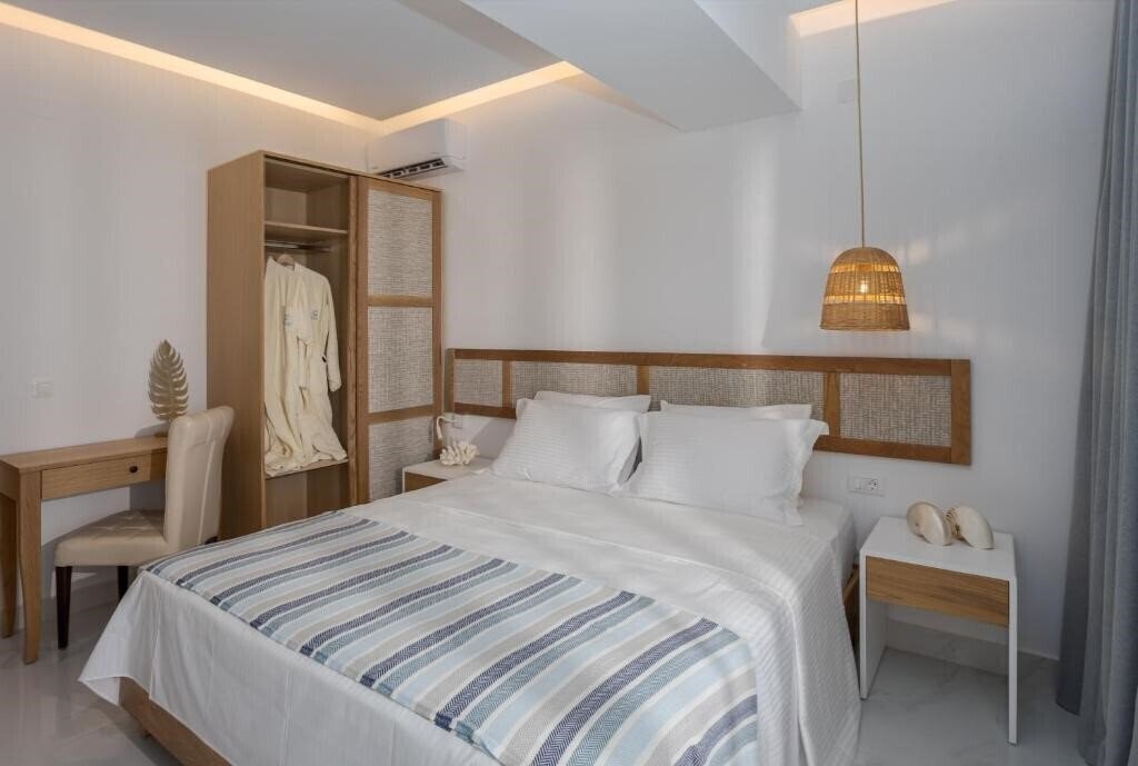 Hotel Galazio Beach Resort 4*