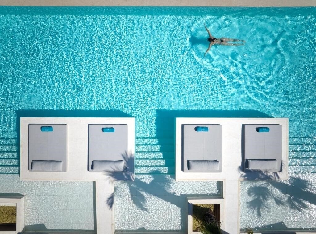 Hotel Oros Luxury Beach Resort 5*