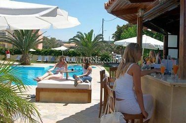 Отель Creteotels Adelais 3*