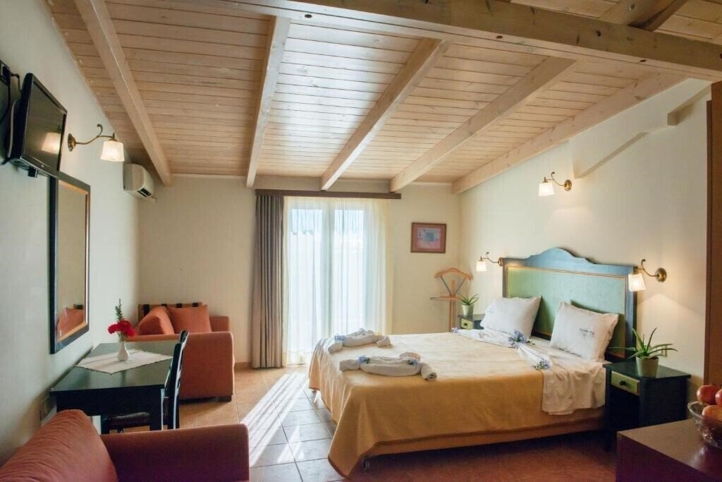 Fotografii Vassiliki Bay 3*
