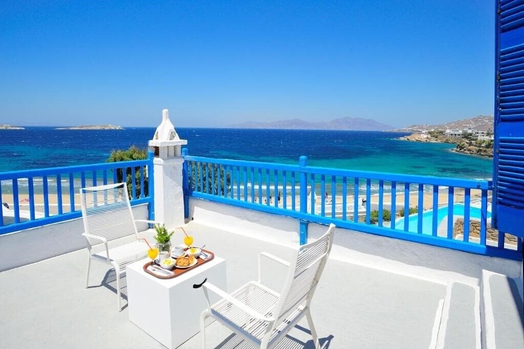 Imaginea Mykonos Beach Hotel 3*