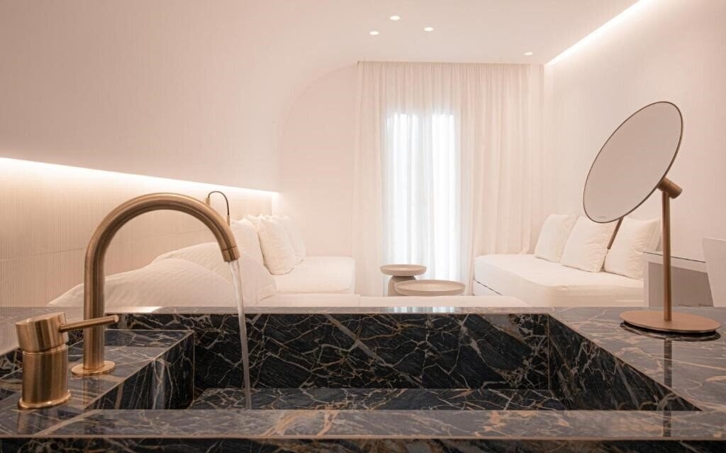 Imaginea Petasos Town (ex. Petasos Town Hotel) 3*