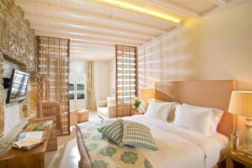 Imaginea Petinos Beach Hotel 4*