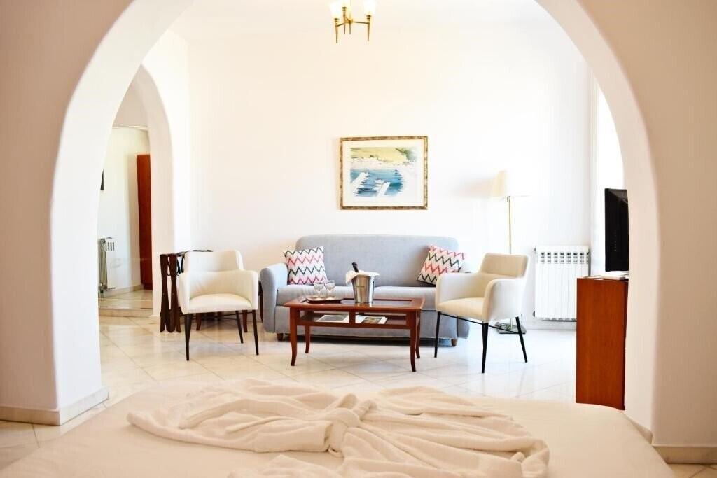 Изображение Adonis Mykonos 4*