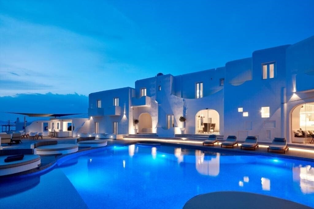 Hotel Absolut Mykonos Suites 1*