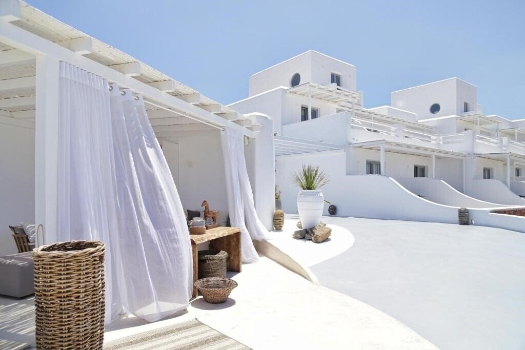 Hotel Livin Mykonos 4*