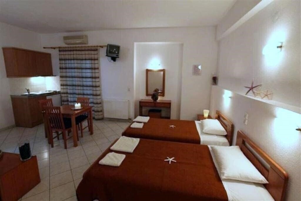 Imaginea Peter`S Studios 3*