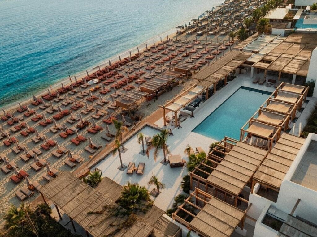 Отель Branco Mykonos 5*