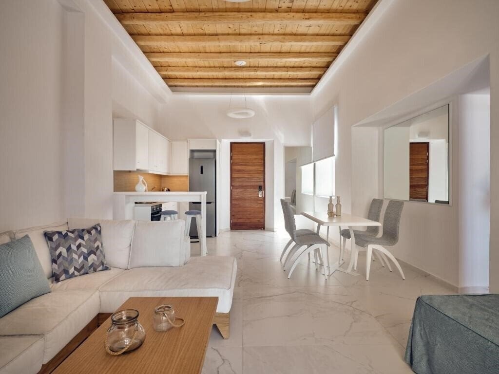 Imaginea Arcs Boutique Hotel & Vilas 4*