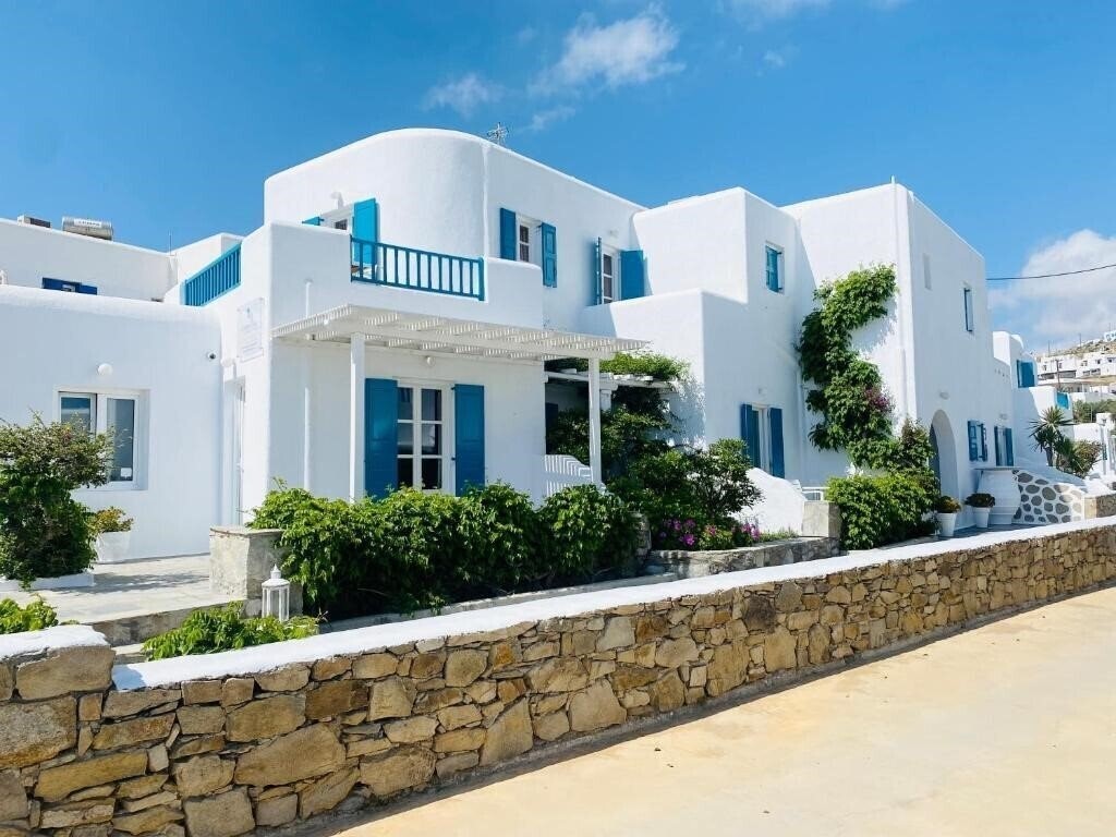 Hotel Cyclades Studios 3*