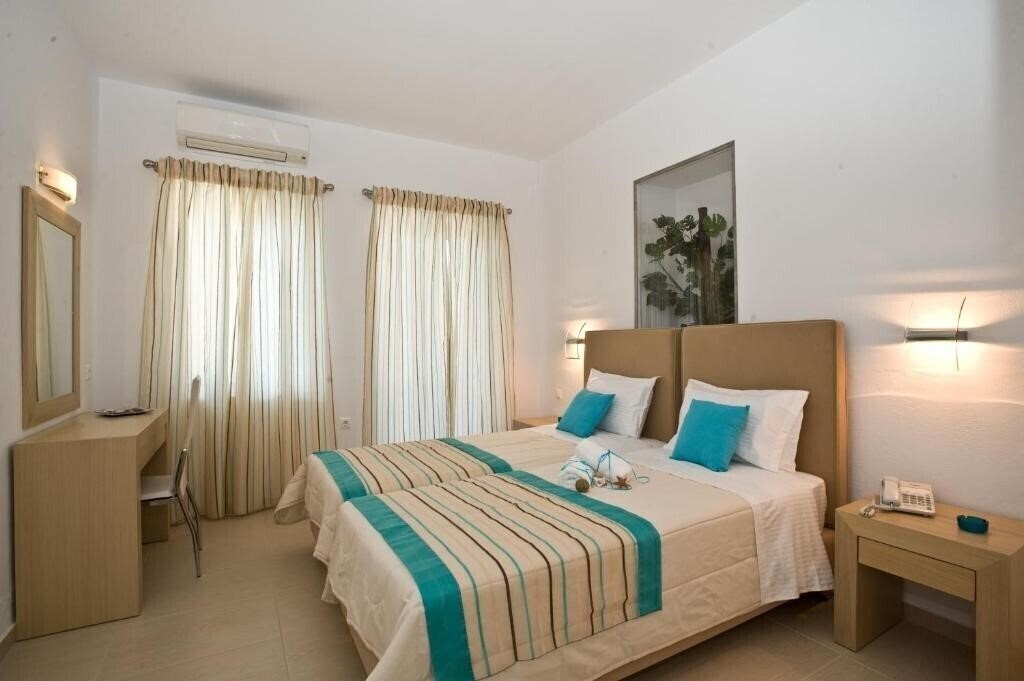 Hotel Zannis Hotel 3*