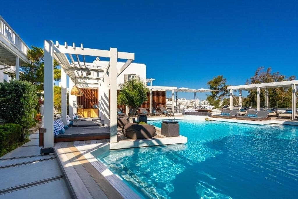 Hotel Semeli 5*