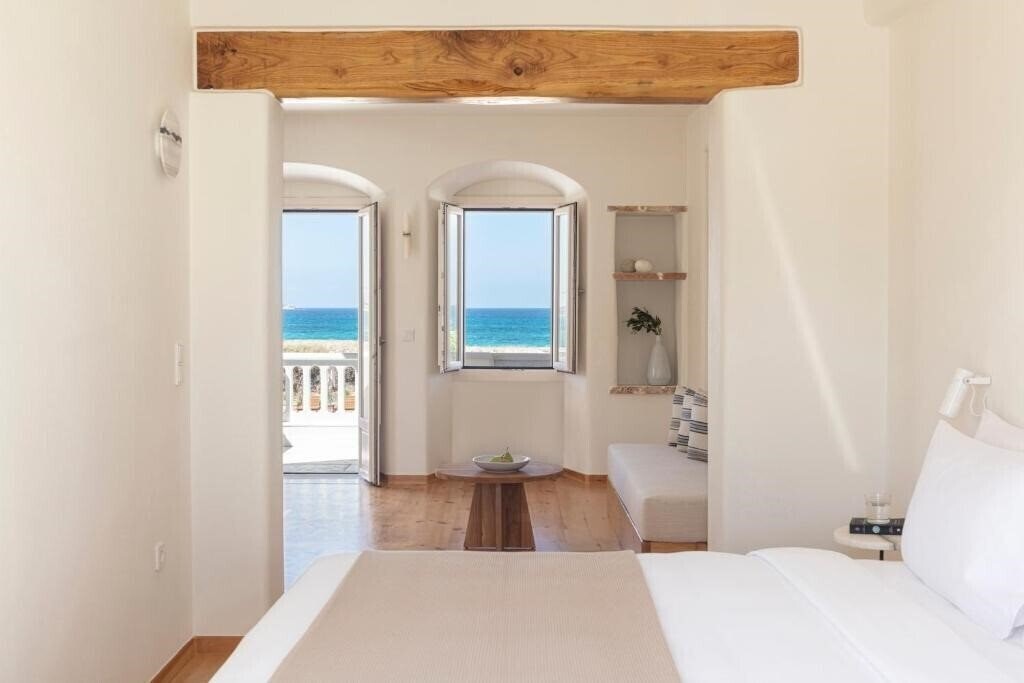 Fotografii Ammothines Cycladic Suites 5*