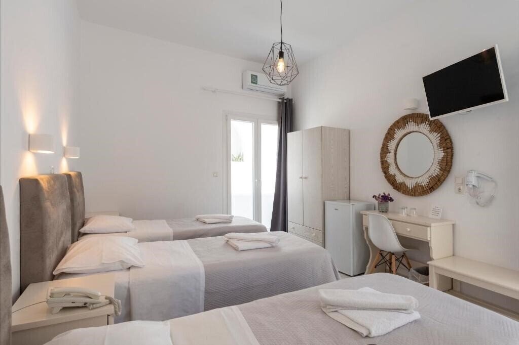 Отель Hotel Galinos 2*