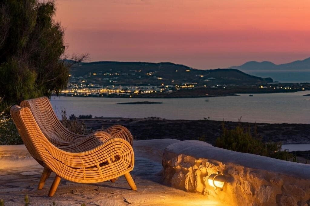 Отель Mythic Paros Adults Only (ex. Mythic Exclusive Retreat, Mythic Exclusive Resort Adults Only 16+) 5*
