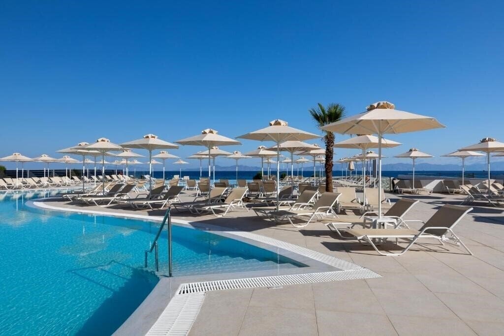 Imaginea Belair Beach Hotel 4*