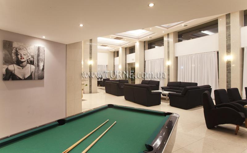 Imaginea Continental Apartments 4*
