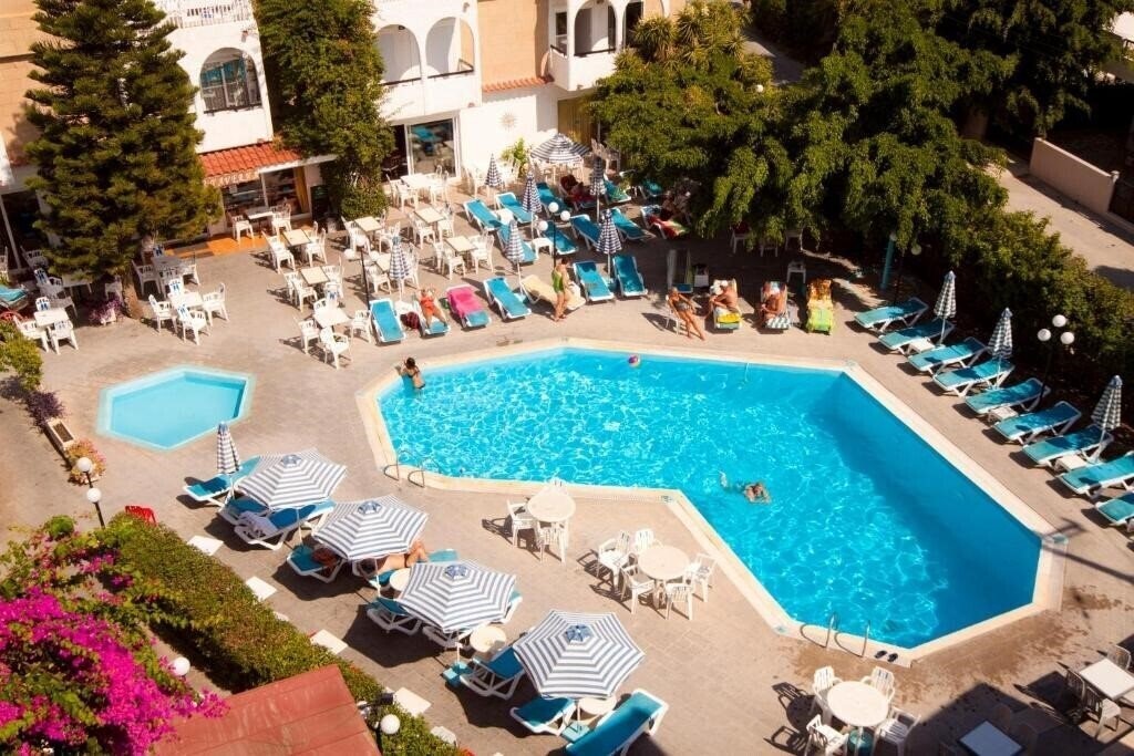 Фото Kassandra Apartments 3*