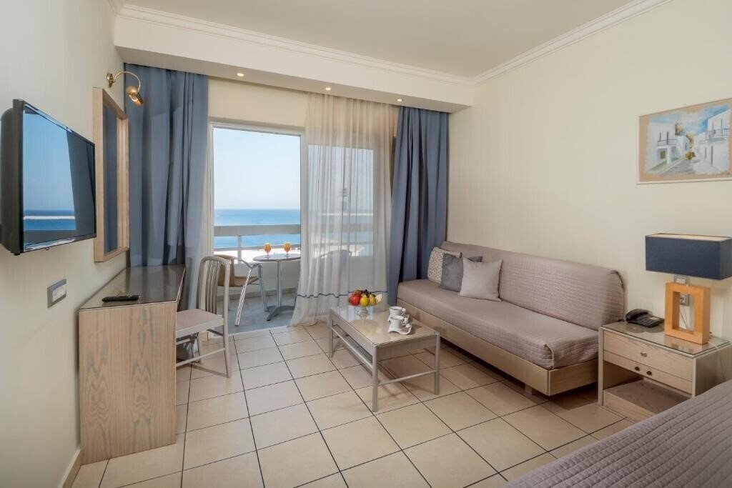 Fotografii Athineon Hotel Apartments 5*