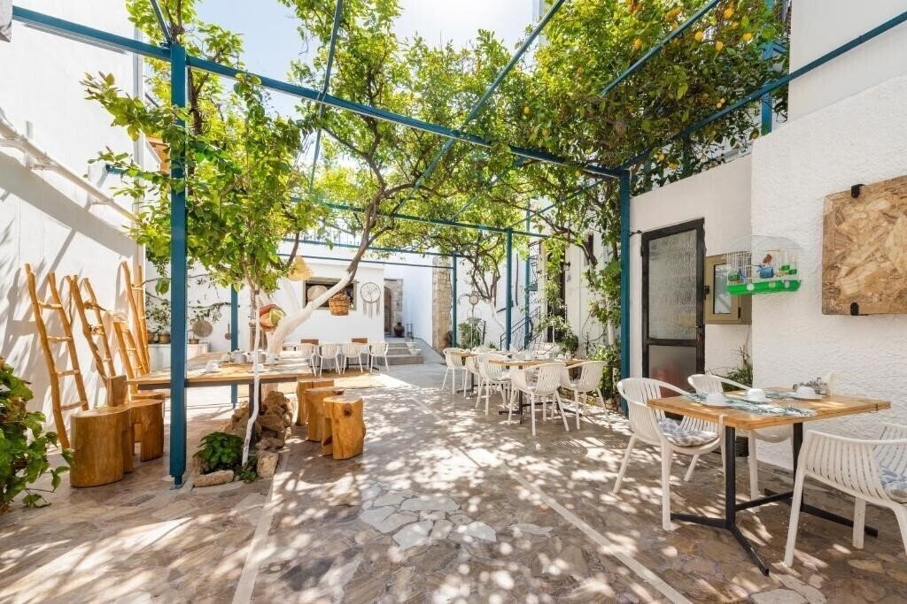 Hotel Lefka Apartments 2*