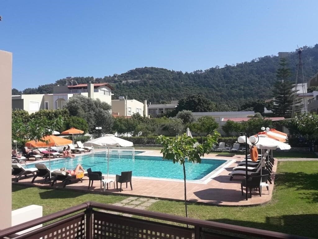 Картинка Santa Helena 3*