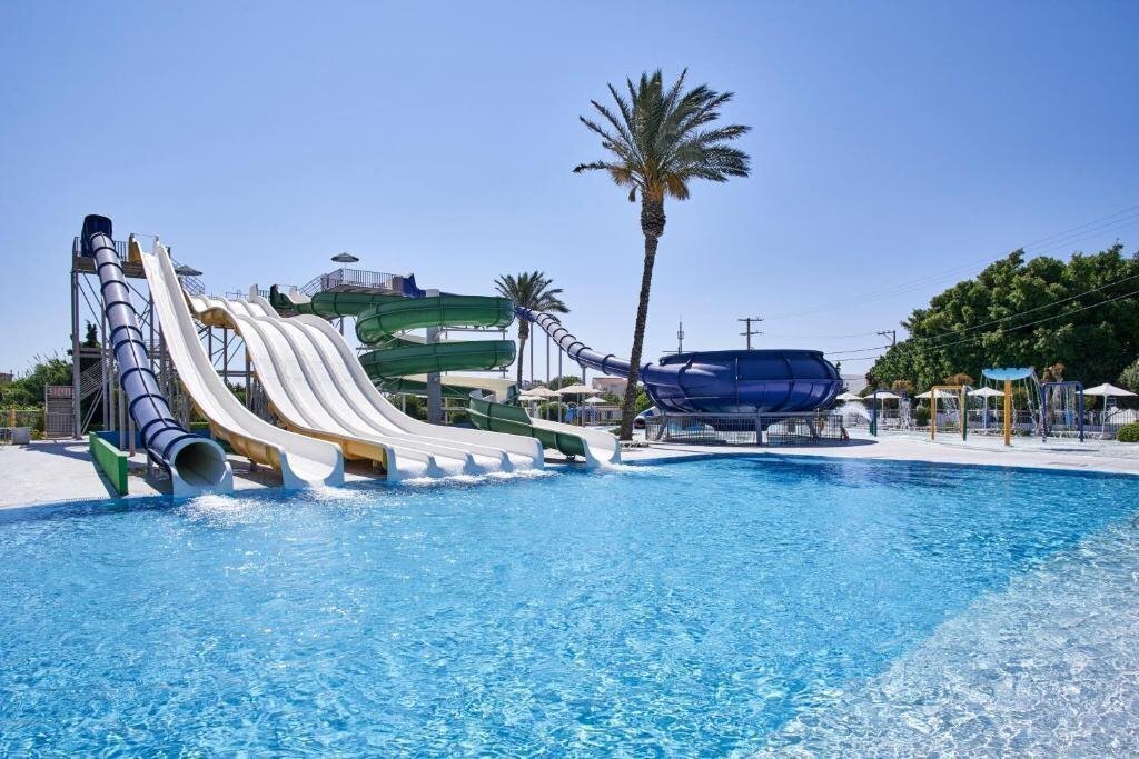 Imaginea Labranda Blue Bay Resort (ex. Blue Bay Beach Hotel, Aqua Beach Blue Bay Club, Family World Aqua Beach) 4*