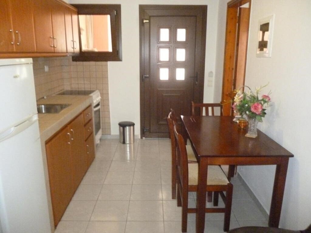 Imaginea Ekaterini Hotel-Apartments 3*