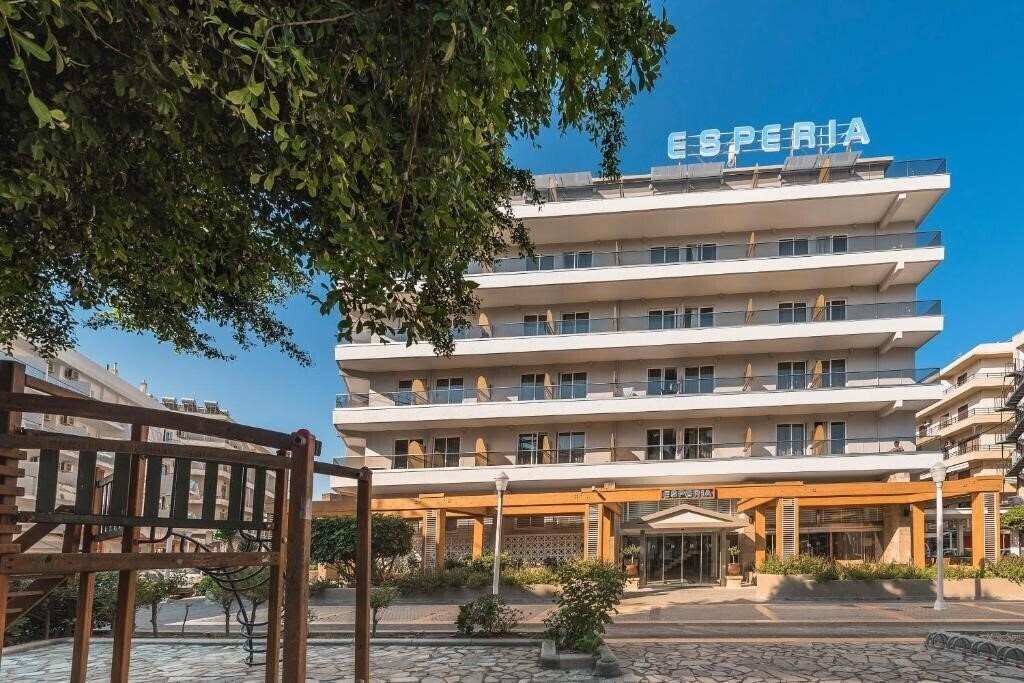 Hotel Esperia 3*