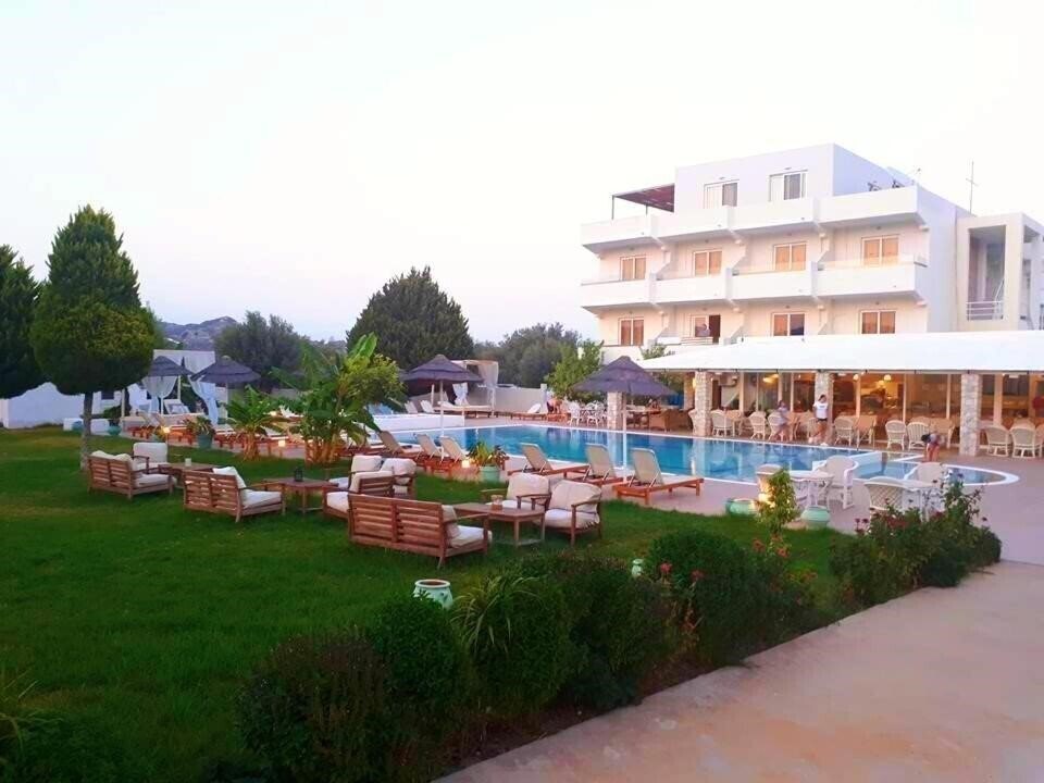 Imaginea Evita Sun Resort 3*