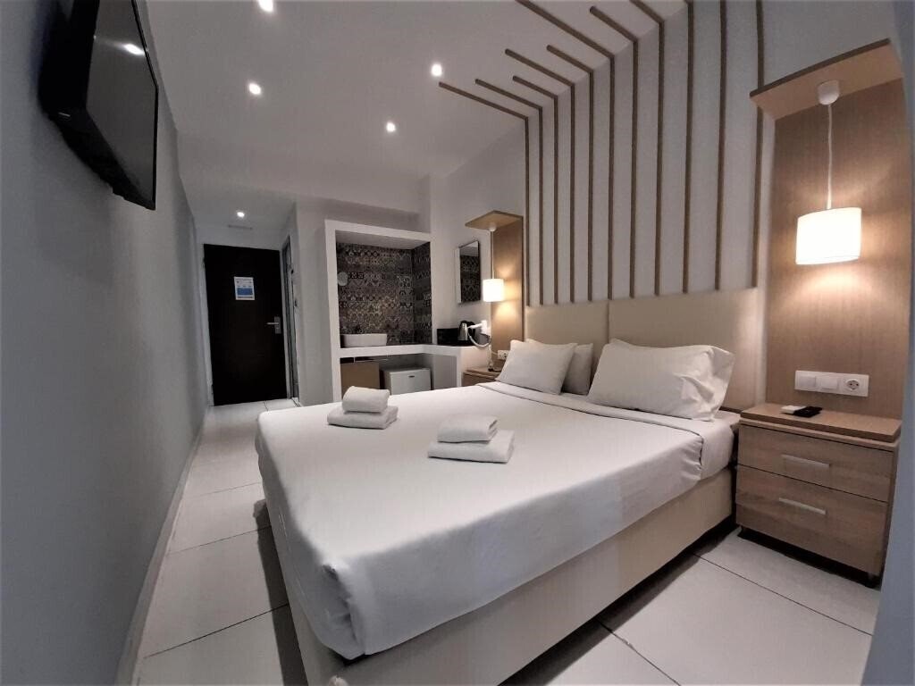 Отель Elite Hotel 4*