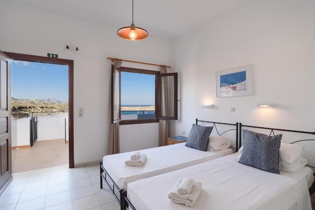 Imaginea Aphrodite White Studios Lindos 5*
