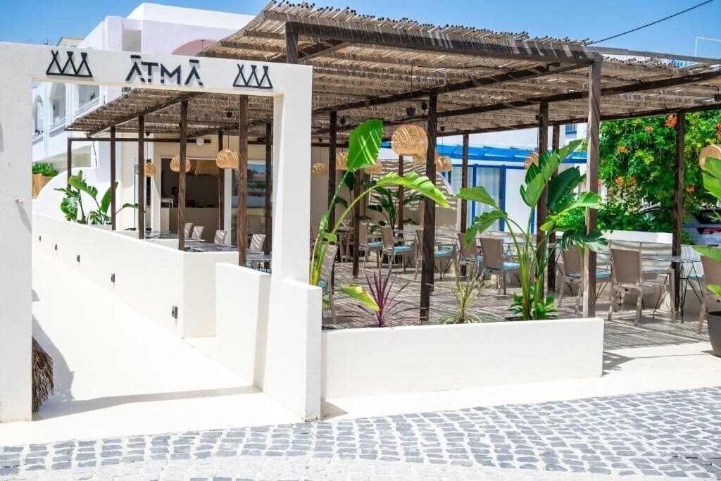 Hotel Atma Beach Rooms & Suites 3*