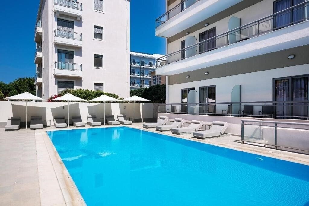 Отель Angela Hotel Downtown Rooms 3*