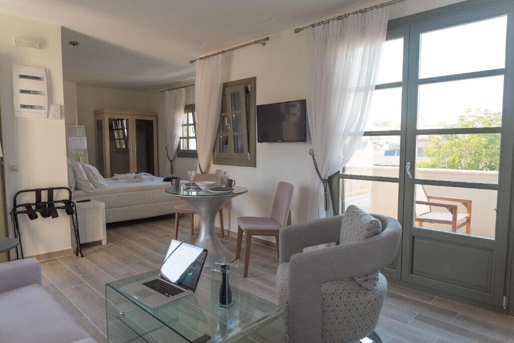 Fotografii Faces Art Suites 4*