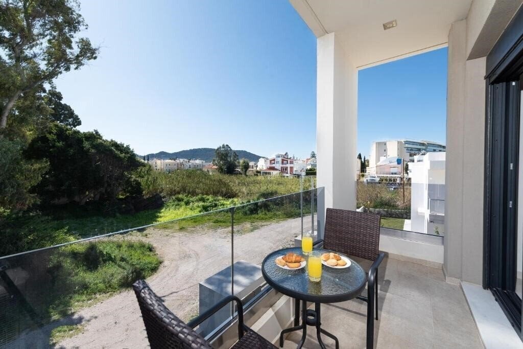 Imaginea Ixian Dream отель без категории