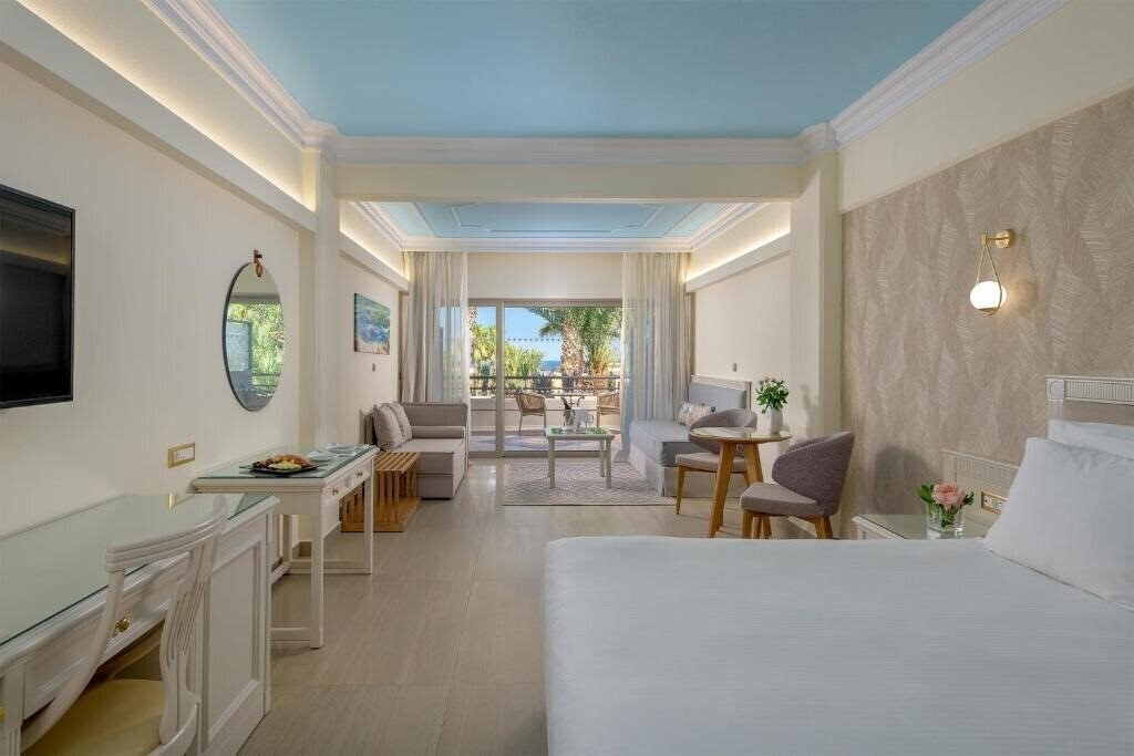 Фото Atrium Palace Resort-Thalasso SPA-Villas 5*
