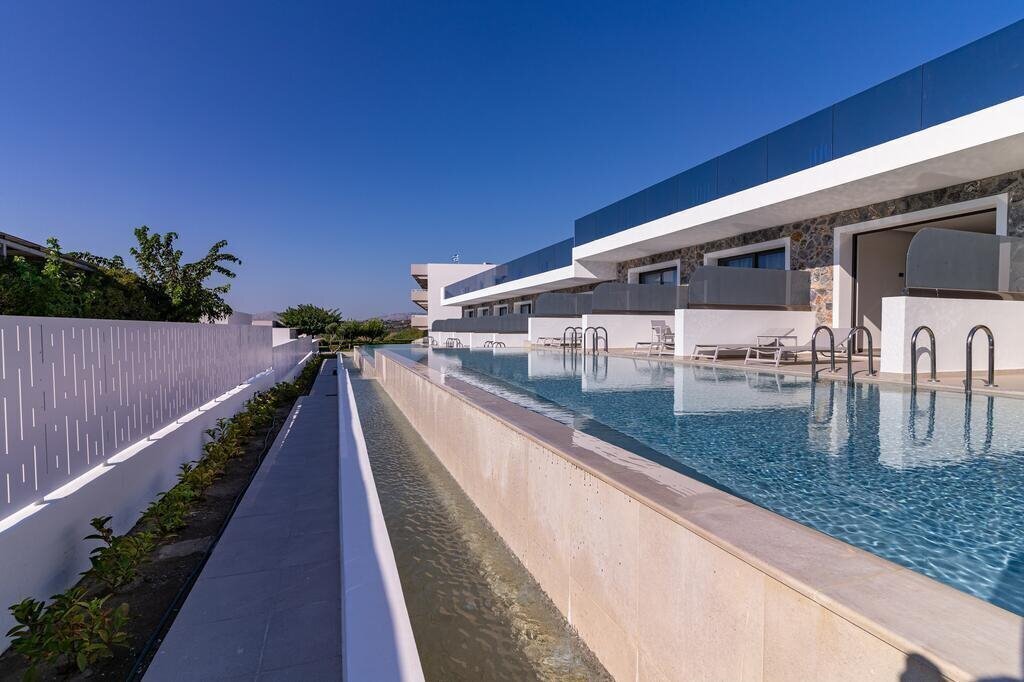 Hotel Zoes 3*