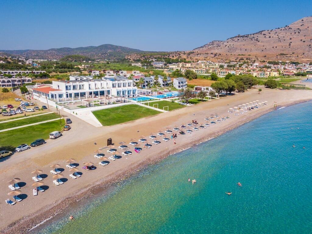 Fotografie Kamari Beach Hotel 4*