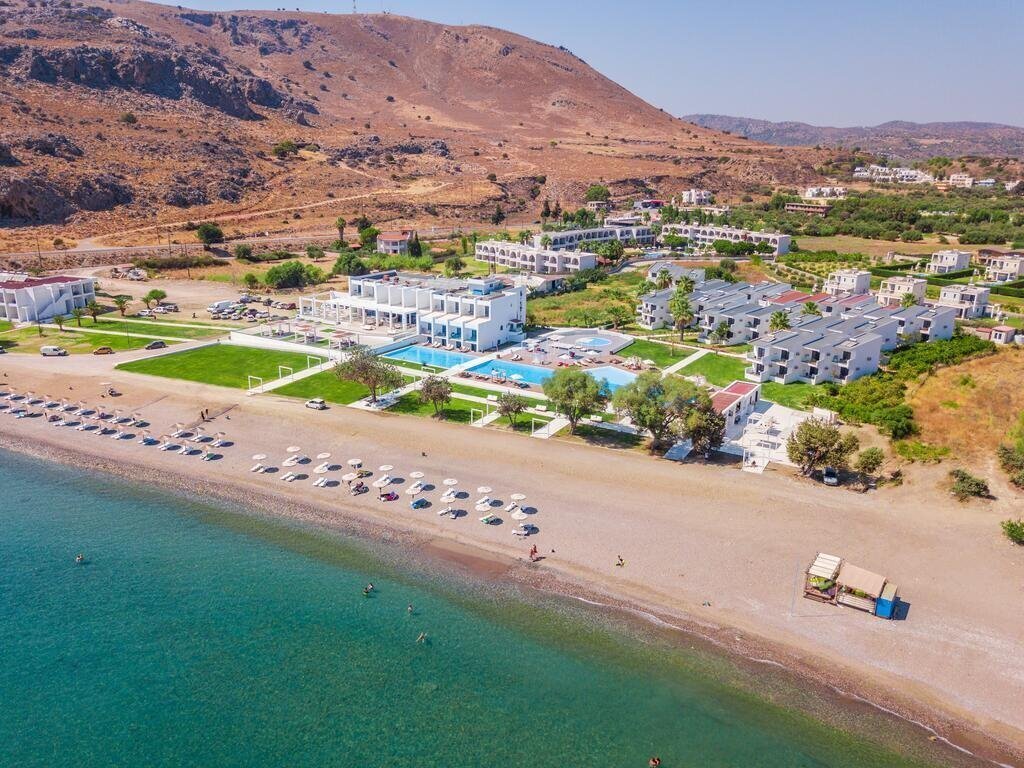 Imaginea Kamari Beach Hotel 4*