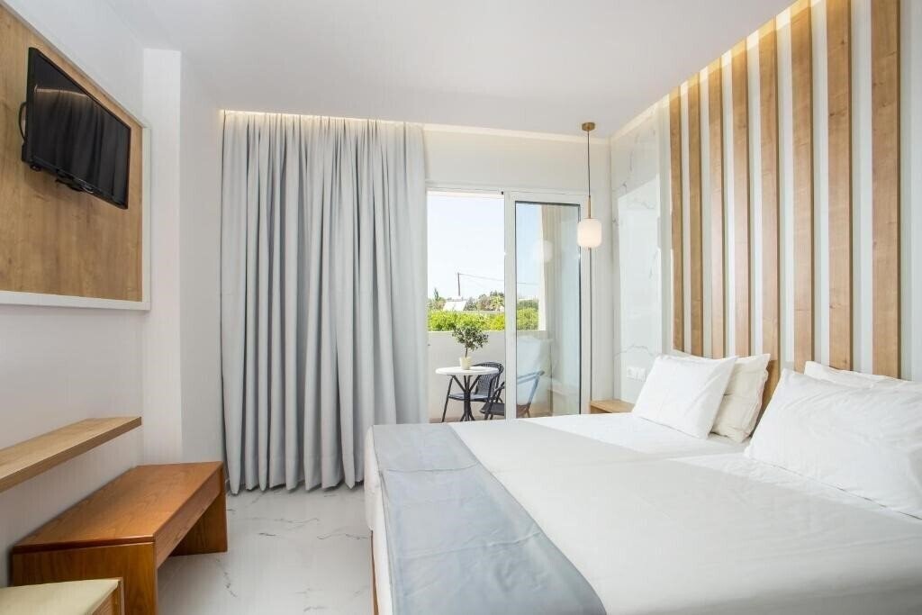 Fotografii Tsampika Hotel 2*